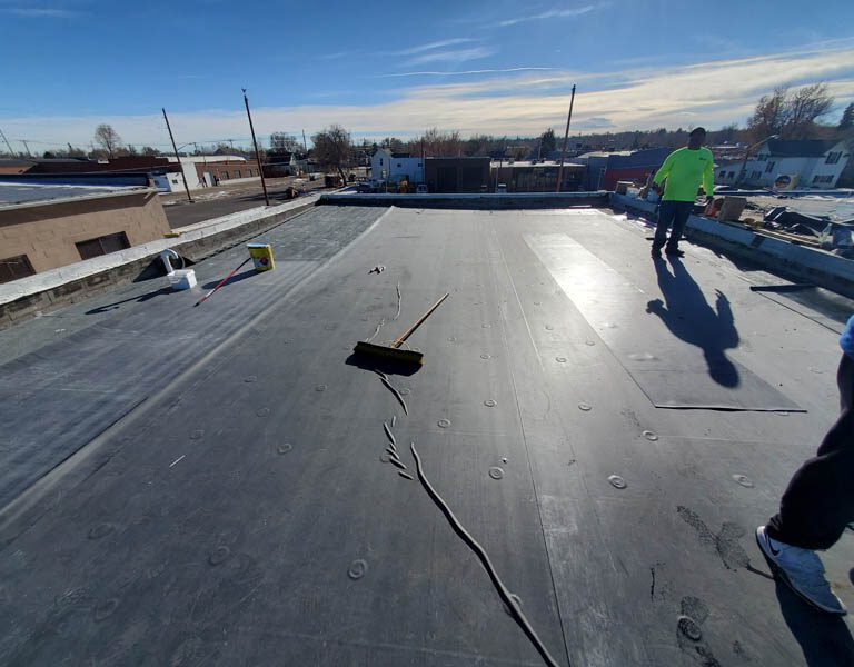 commercial roofing contractor johnstown colorado