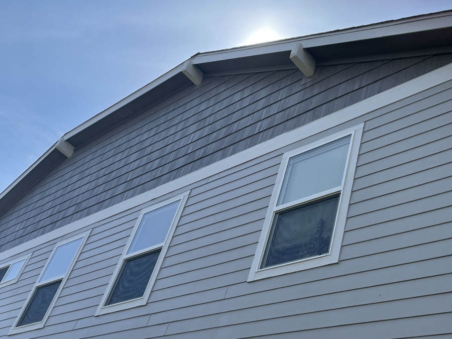 Cheyenne window and siding replacement company vinyl window and LP Smartside replacement