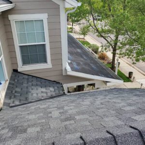 Denver roofing contractor replacing asphalt shingle roof